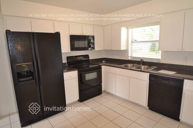 Foto del edificio - 837 Dove Ridge Dr