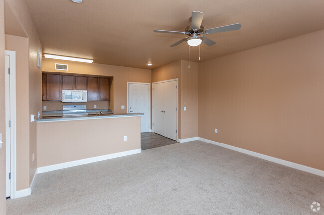 2HAB, 2BA - B - 1007SF (Fase III) - The Landings at Eagleridge Apartments