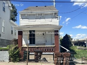 Building Photo - 608 W 11th St