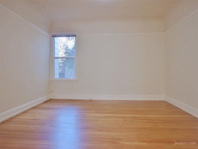 Foto del edificio - 3006 Gough St