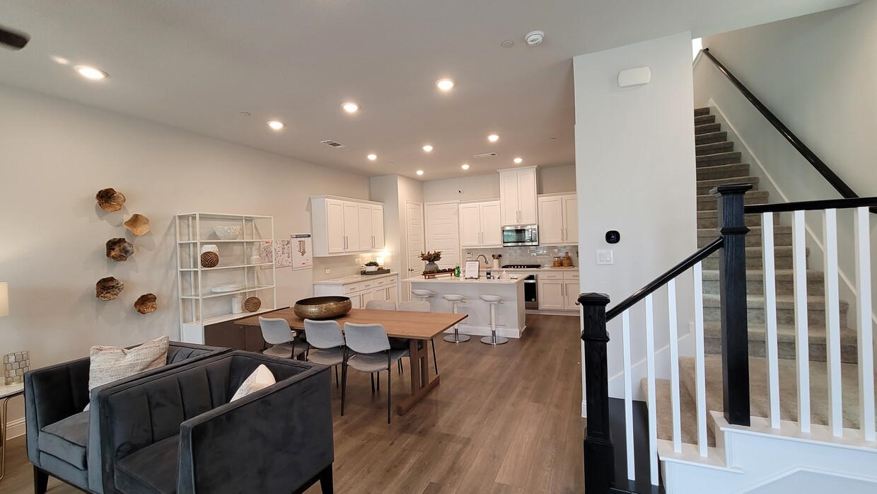 302 Almanor St, Lewisville, TX 75056 Townhome Rentals in Lewisville TX