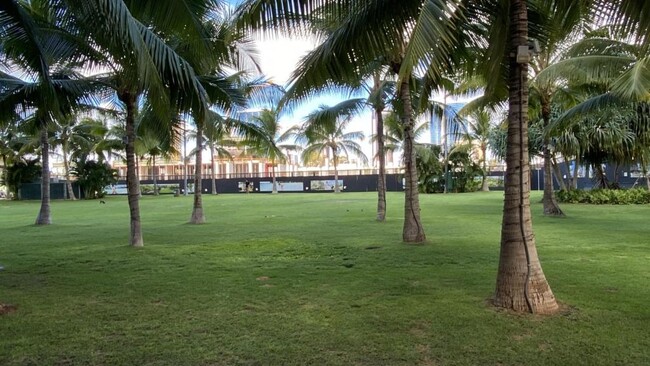 Foto del edificio - 1000 Auahi St #3913