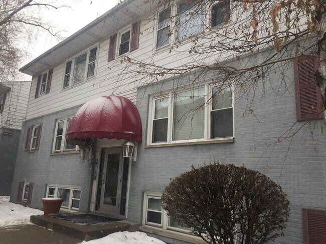 Foto del edificio - 9411 Kelvin Ln