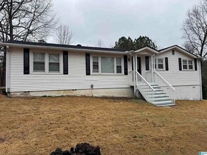 Building Photo - 5511 Country Rd