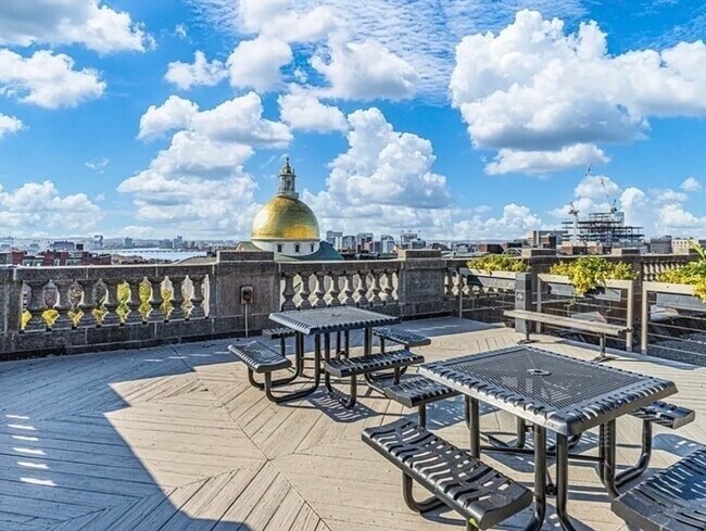 Foto del edificio - 21 Beacon St