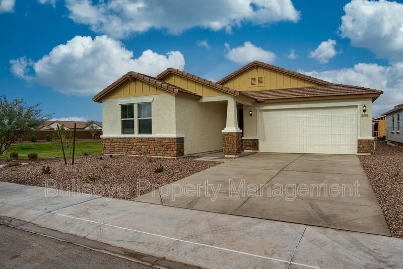 Primary Photo - 8128 W Ln Ave