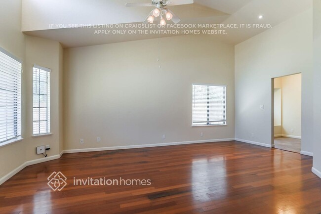 Building Photo - 4507 Sungate Dr