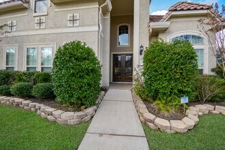 Building Photo - 6302 Kennedy Hills Ct