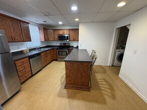 Building Photo - 1518 Park Ave