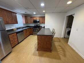 Building Photo - 1518 Park Ave