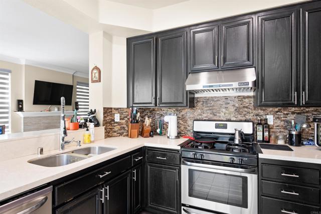 Building Photo - 2259 Lago Ventana