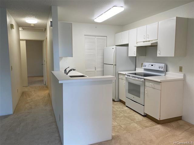 Building Photo - 94-221-221 Paioa Pl