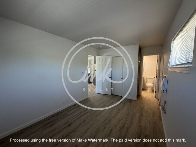 Foto del edificio - 415-421 E. Long Street