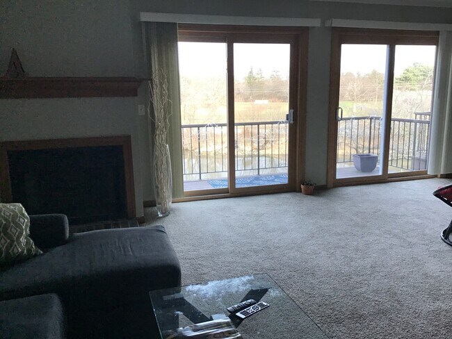 Foto del edificio - 212 Memory Ln