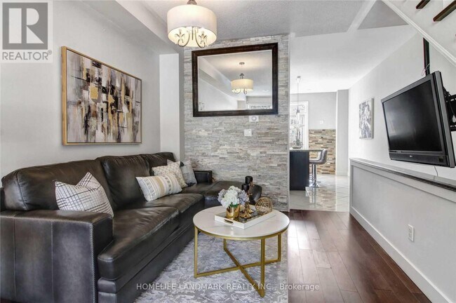 Photo du bâtiment - 25 Hounslow Ave