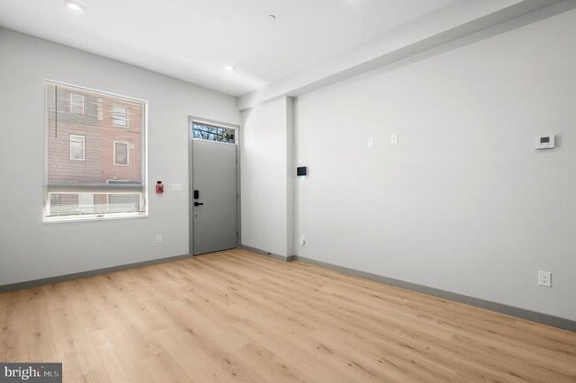 Building Photo - 2208 N 2nd St