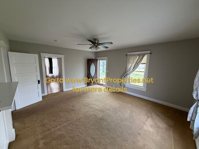 Building Photo - 1584 Latimer Ln