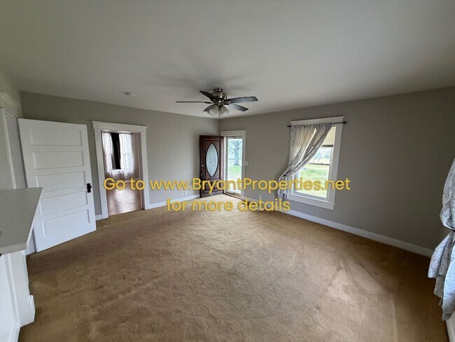 Foto del edificio - 1584 Latimer Ln