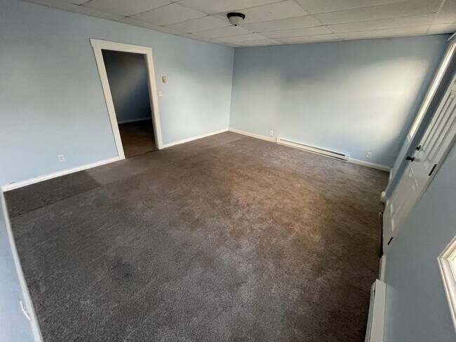 Building Photo - 18 3rd St