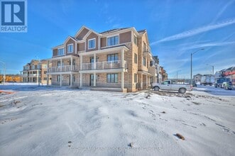 Building Photo - 98 Feather Rd