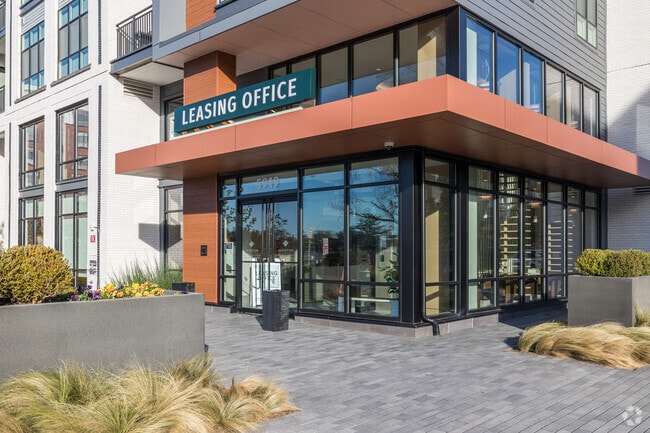 Entrance - Aspire Huntington Station