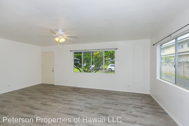 Building Photo - 45-215 William Henry Rd