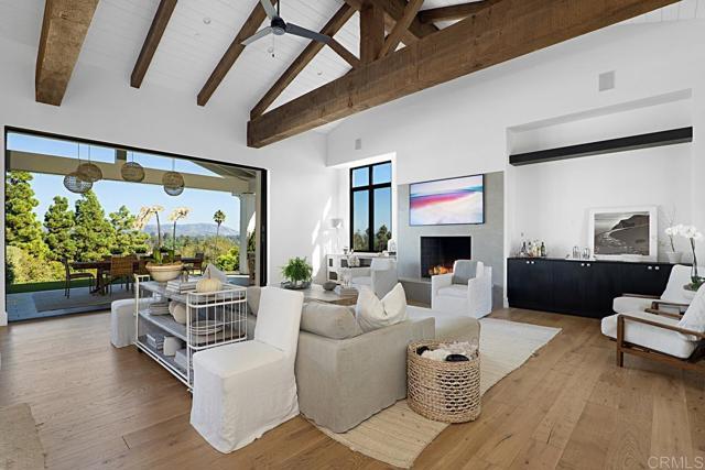 Building Photo - 5508 Avenida Maravillas