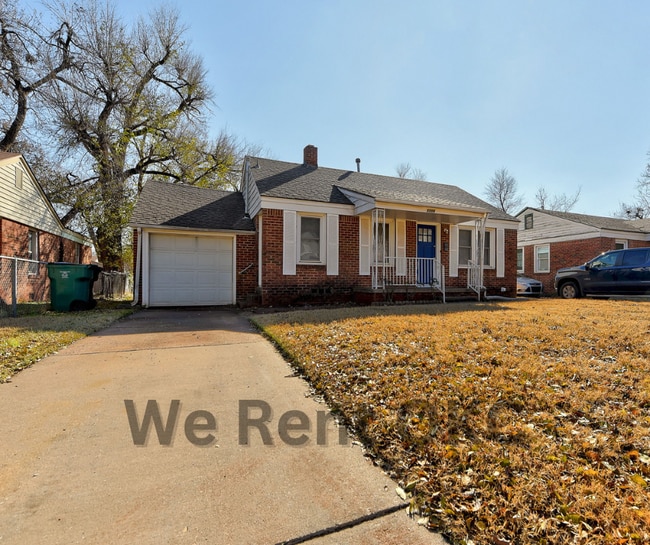 Photo - 1216 Bellevidere Dr House