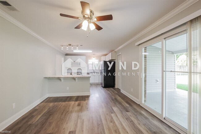 Building Photo - 3 br, 2 bath House - 8208 Idlewild Rd