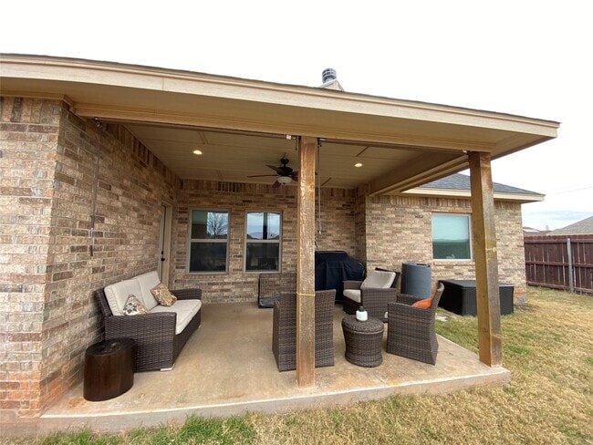 Building Photo - 7428 Tuscany Dr