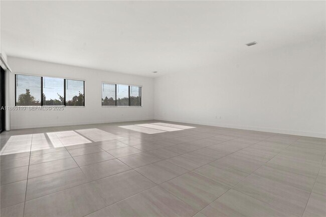 Foto del edificio - 2391 SW 123rd Ter