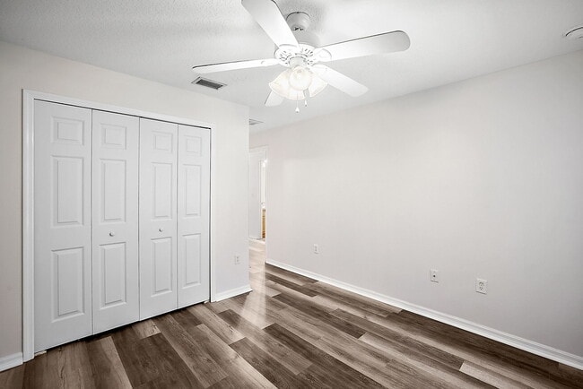 Building Photo - 517 Paulling Dr