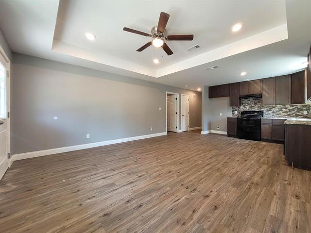 Building Photo - 348 N Cherokee Shores Dr