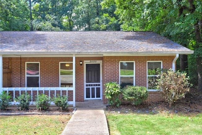 Foto del edificio - 2492 Whitehead Pl Dr