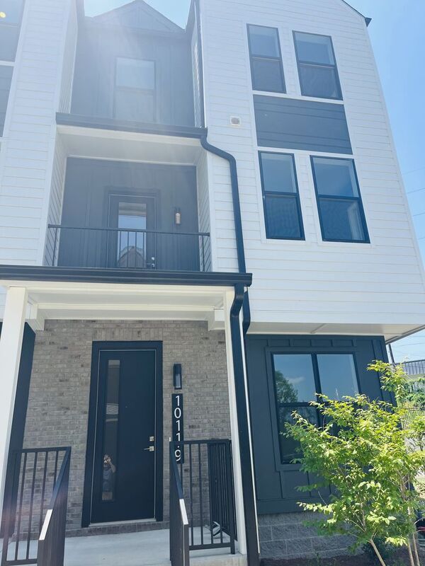 Foto del edificio - 1011 44th Ave N