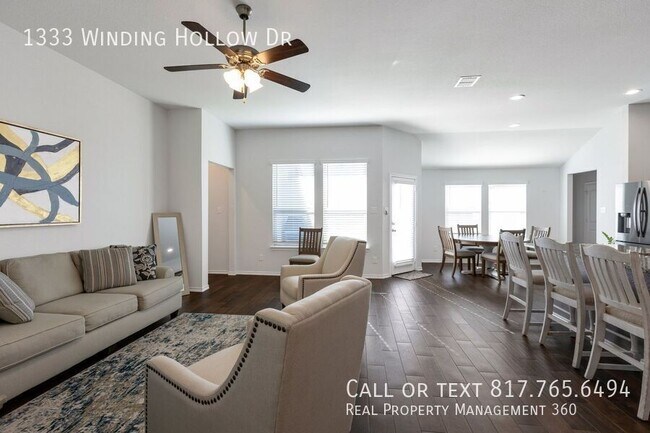 Foto del edificio - 1333 Winding Hollow Dr