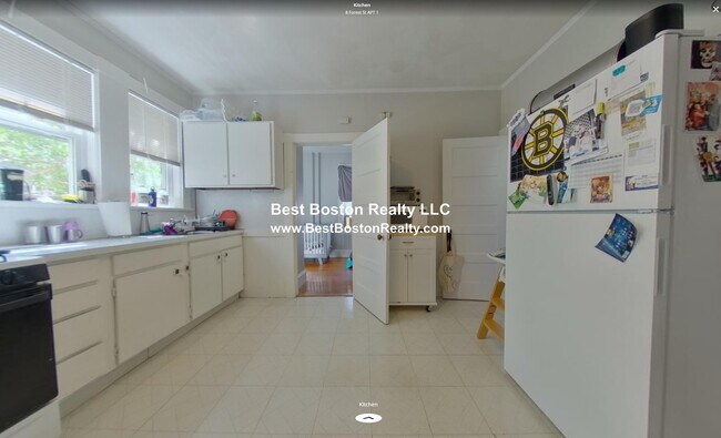 Foto del edificio - 8 Forest St