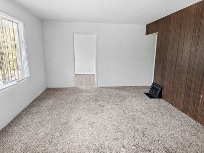 Foto del edificio - Seminary-Carter