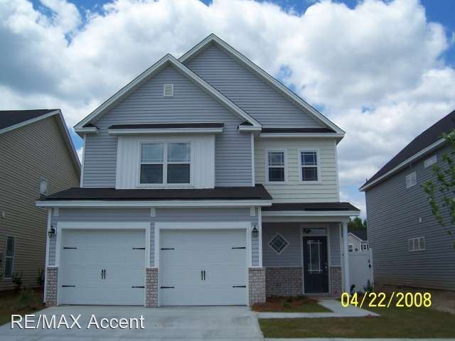 Foto principal - 5 br, 2.5 bath House - 60 Summer Hill Court