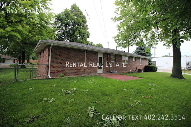 Foto del edificio - 6441 Garland St