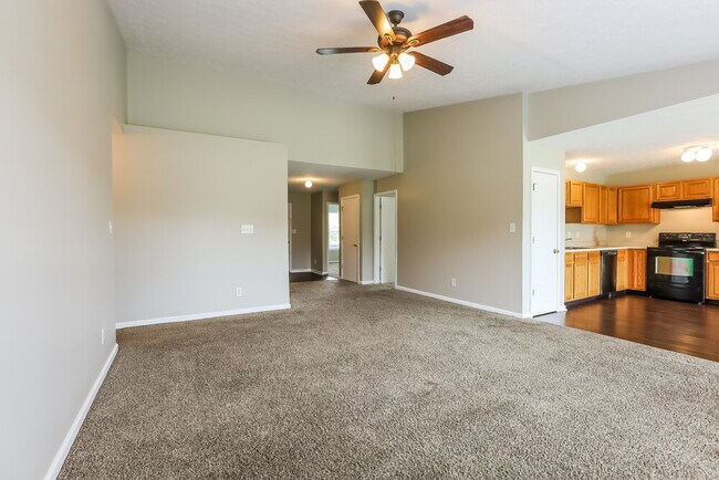 Foto del edificio - 1083 Pine Ridge Way