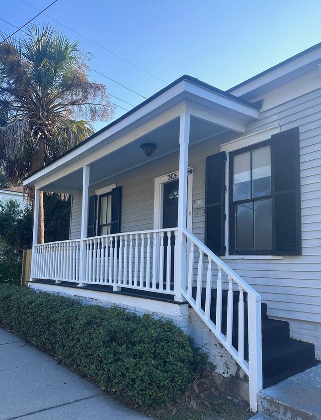 Primary Photo - Newly renovated cottage