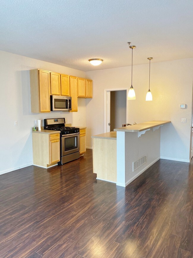 Foto del edificio - 17745 Valley Cove Ct