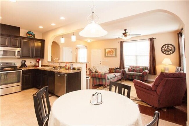 Building Photo - 3 bedroom, 2.5 bath in Hermitage - COMING SOON