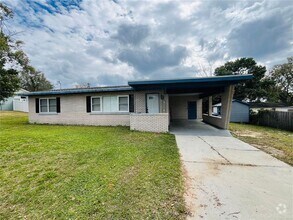 Building Photo - 260 W Interlachen St