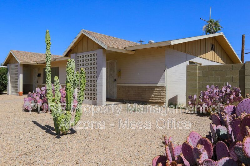 Primary Photo - 8632 E Coronado Rd