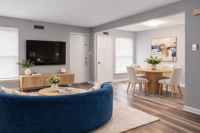 Sala de estar - Regency Townhomes