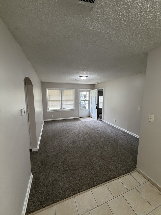 Foto del edificio - 2126 N Minnesota St