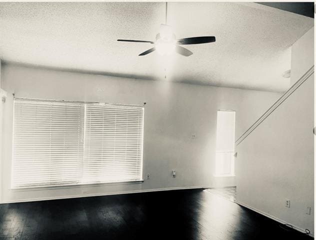 Building Photo - 1821 Palo Alto Dr