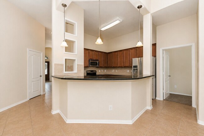 Building Photo - 26515 Grey Sparrow Dr